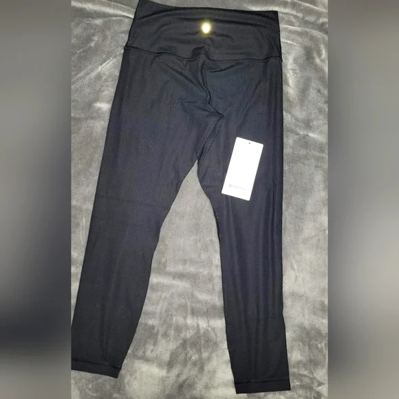 Ribbed Align - Picture 2 of 2